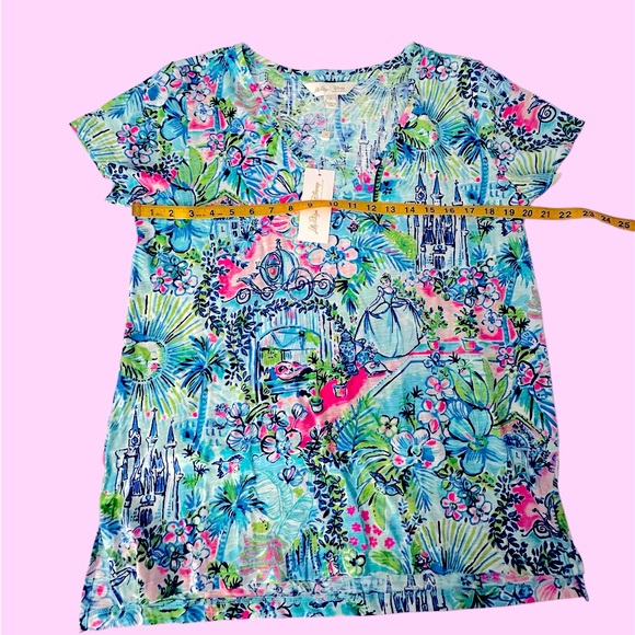NWT Cinderella Lilly Pulitzer x Disney Parks Etta Tee Limited Edition Size Large - Picture 14 of 14
